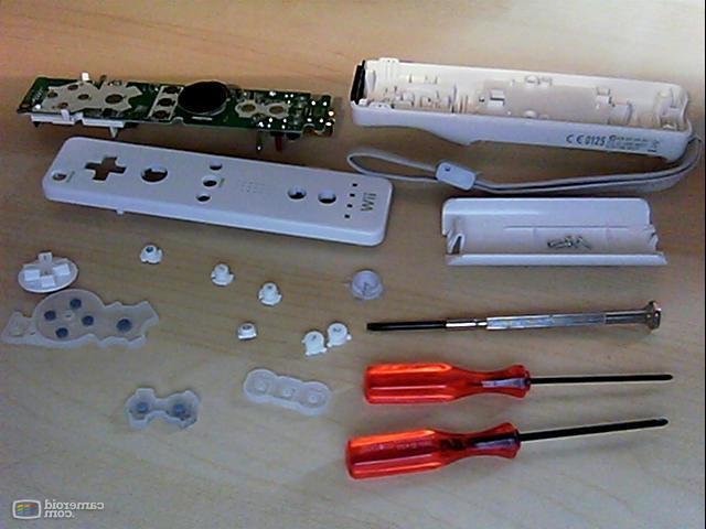 Wiimote disassembled